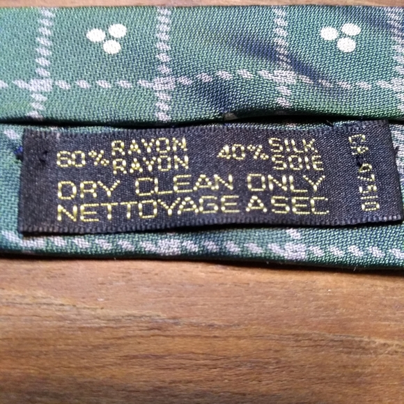 Giorgio Armani Tie, 60% Polyester, 40% Silk, Green & White Pattern Made … - Picture 7 of 10